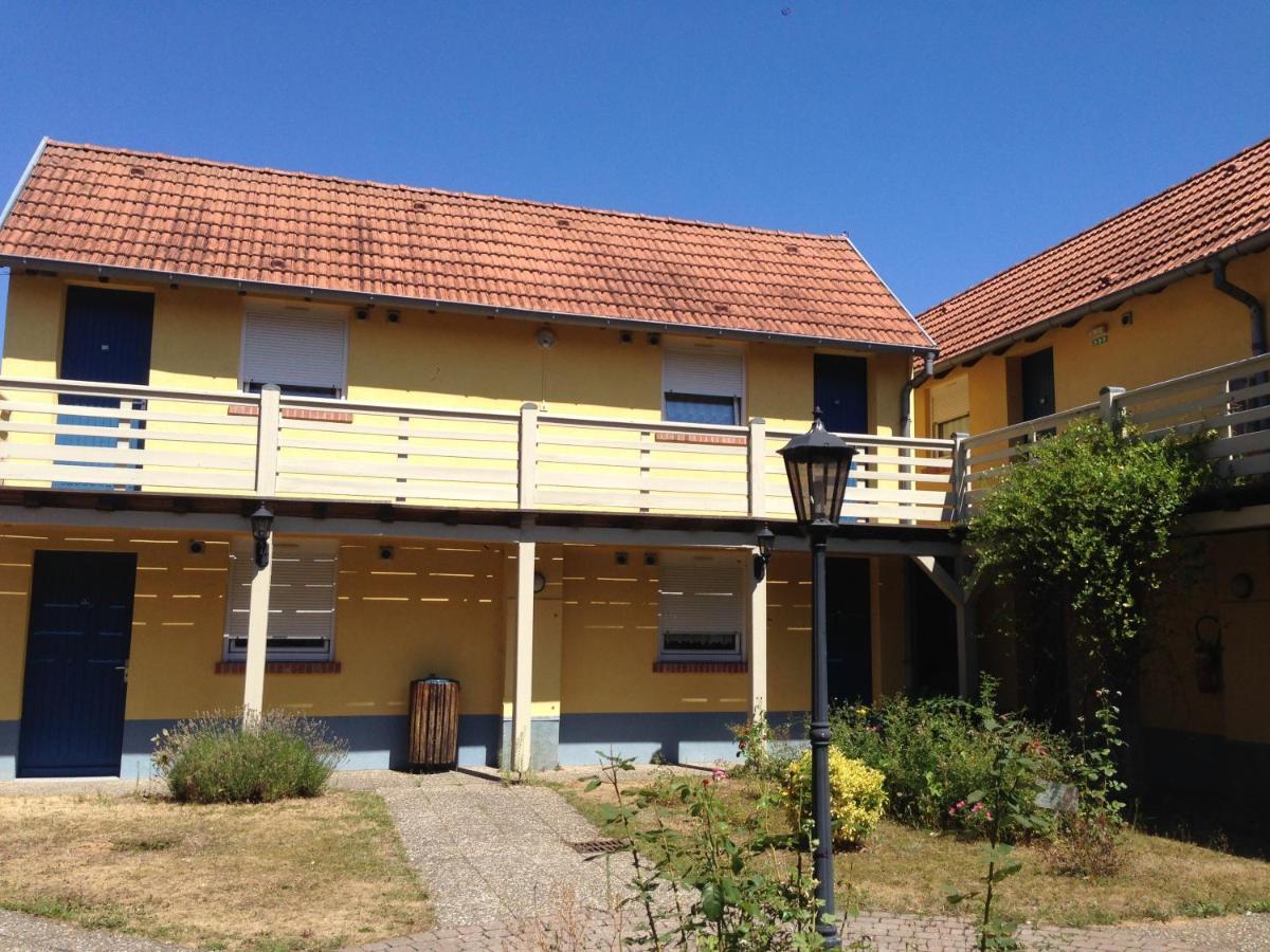 Le Relais De Wasselonne Aparthotel Exterior photo